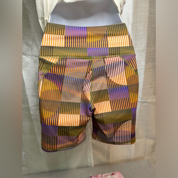 3 piece Fabletics bundle - Picture 5 of 14